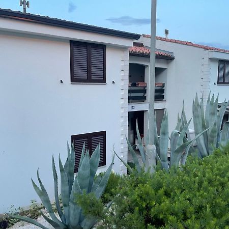 Residence4A-Appartamento Bianco Ravni Exterior photo